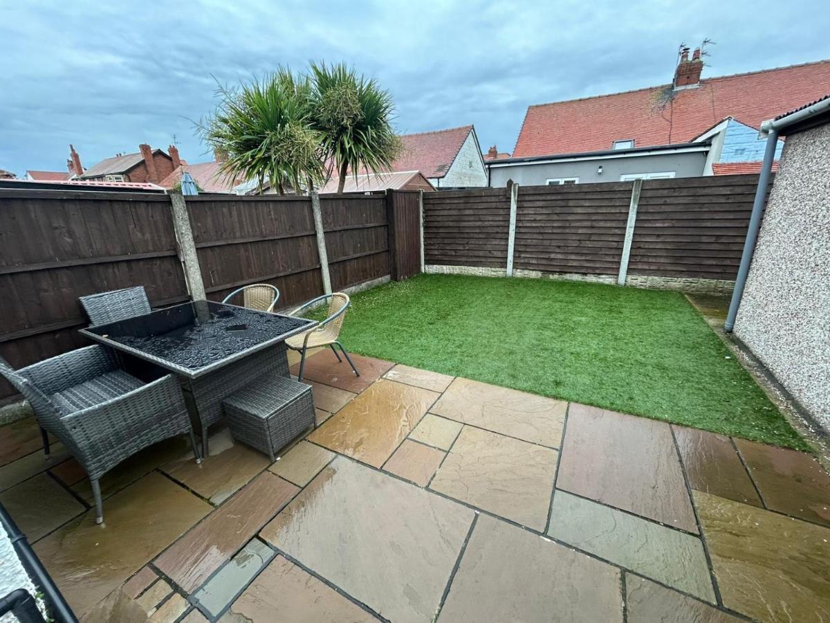 The Bungalow, Thornton-Cleveleys Villa Kültér fotó